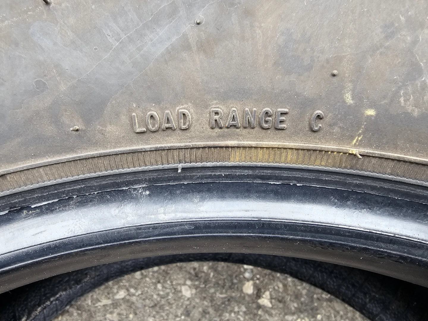 LT315/70 R17 ALL TERRAIN TIRE (1 ONLY) - photo 4