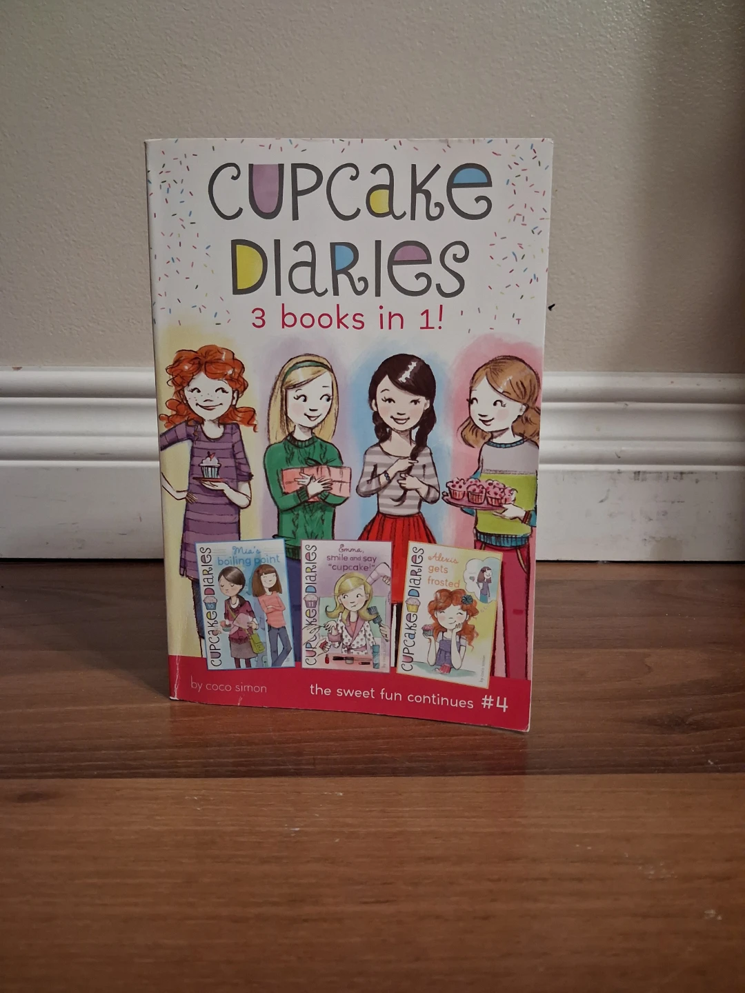 Cupcake Diaries 3-in-1 Book!