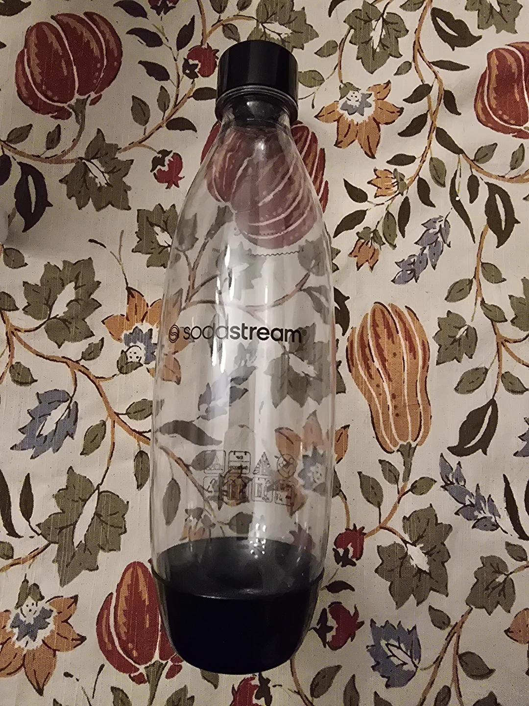 SodaStream Sparkling Water Maker with bottle. - photo 5