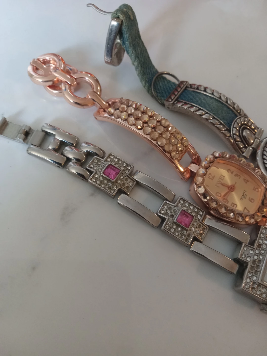 Watch - photo 4