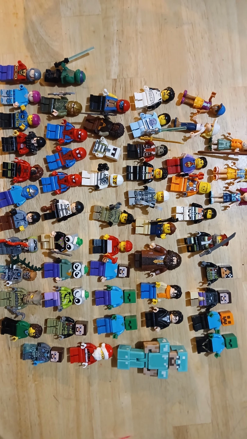 Banker's Box of assorted Lego for $200.00 - photo 3