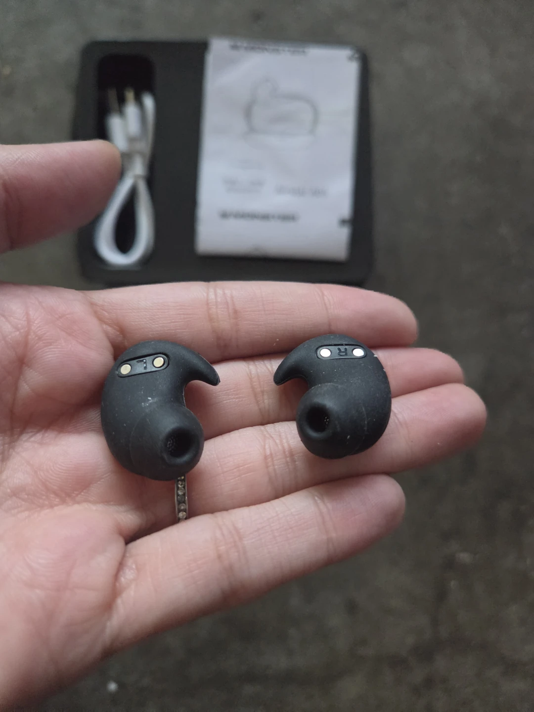 Monster Airstar A05 Wireless Earbuds - photo 3