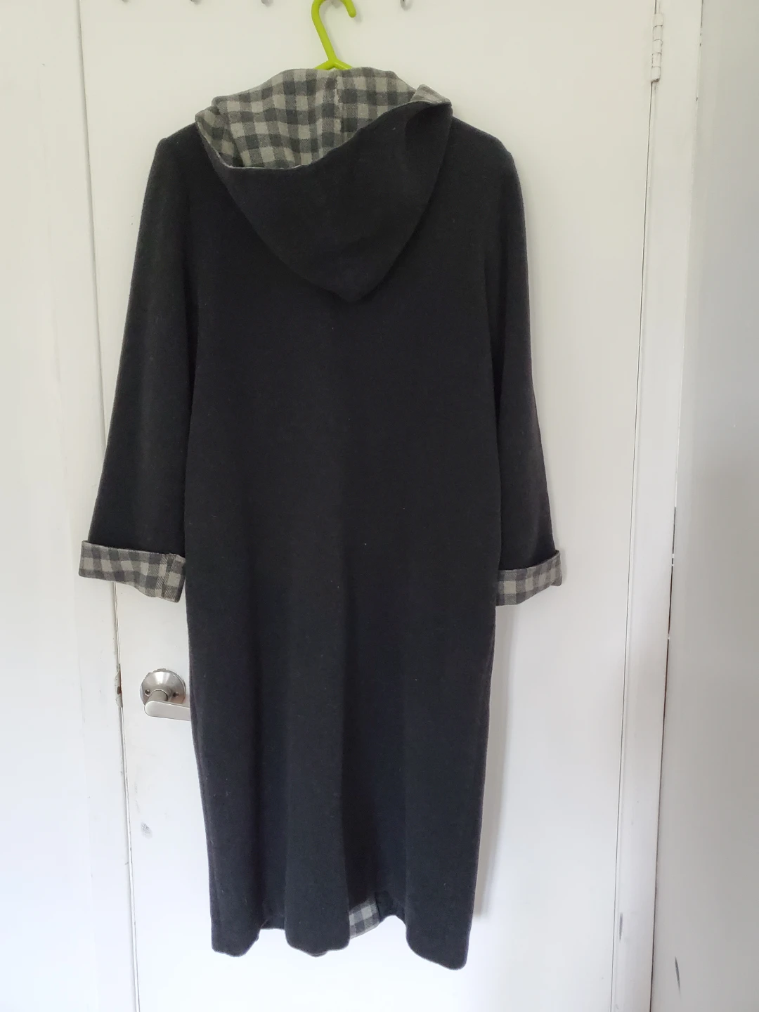 Black Long Coat - photo 2