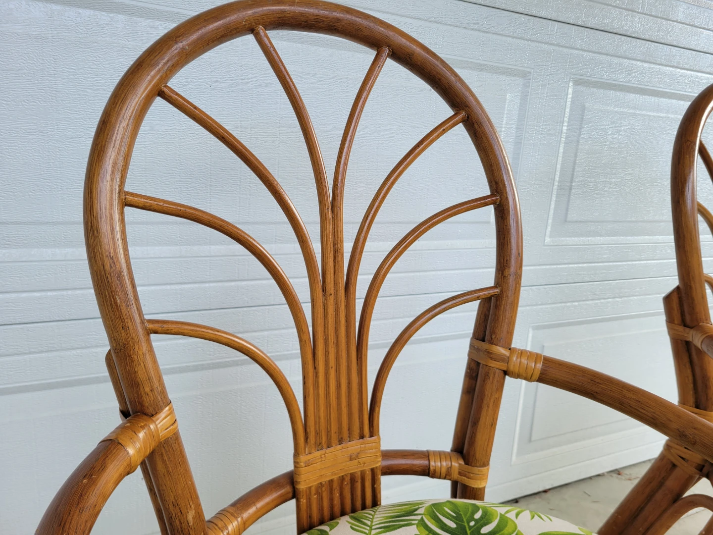 Vintage Rattan Fan-Back Armchairs with Tropical Palm Print Seats - photo 4