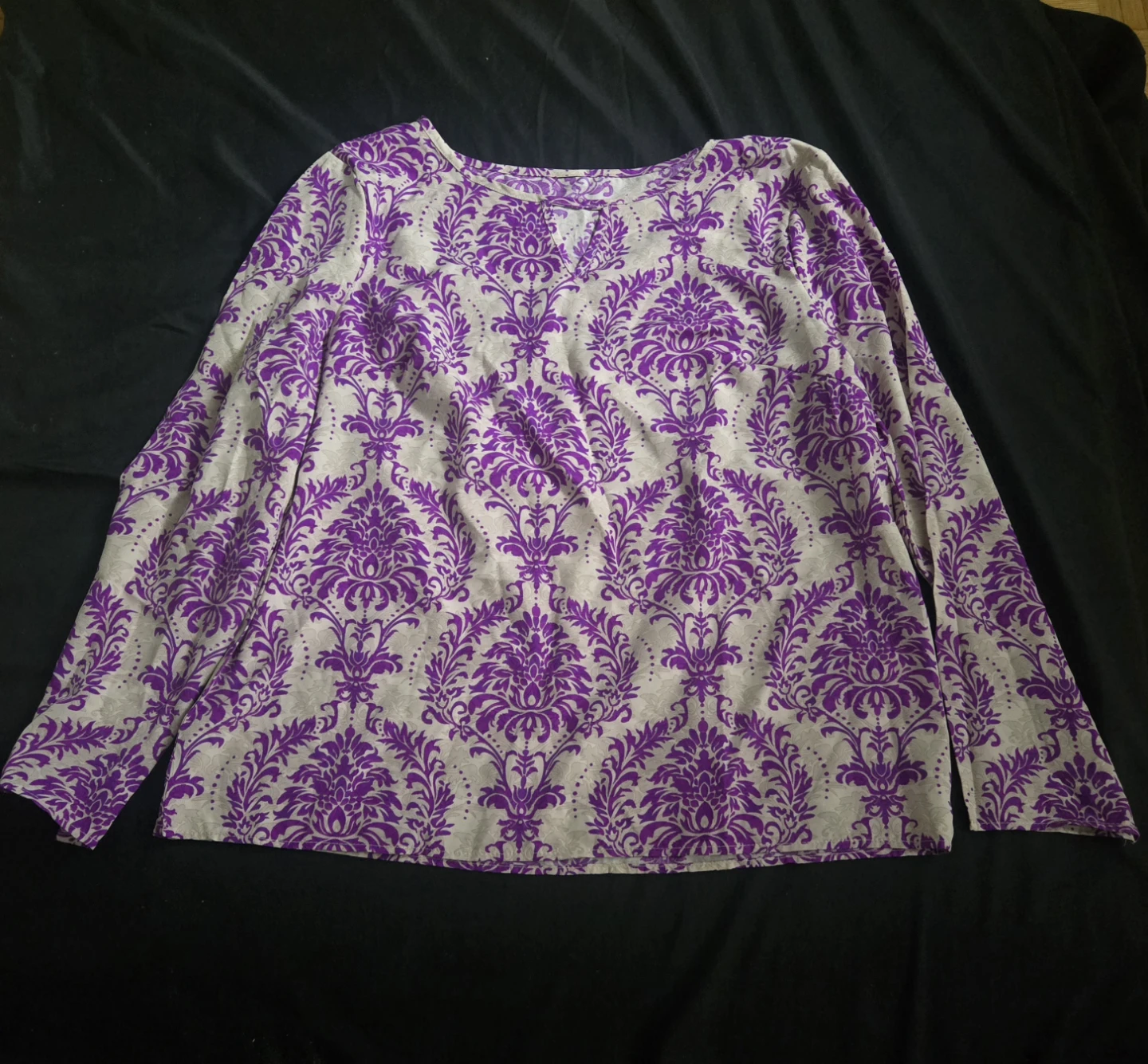 Assorted Women's Blouses - photo 2