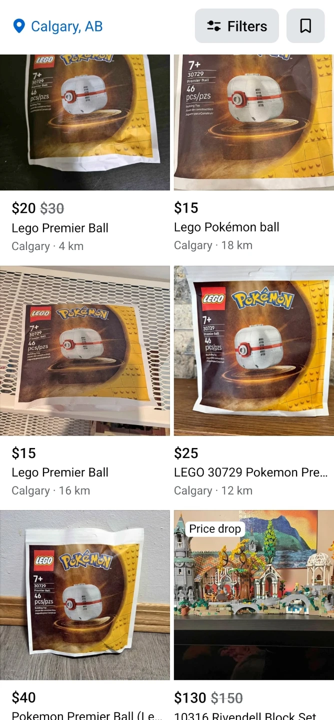 LEGO Pokemon Premier Ball & Trainer Supplies - photo 3