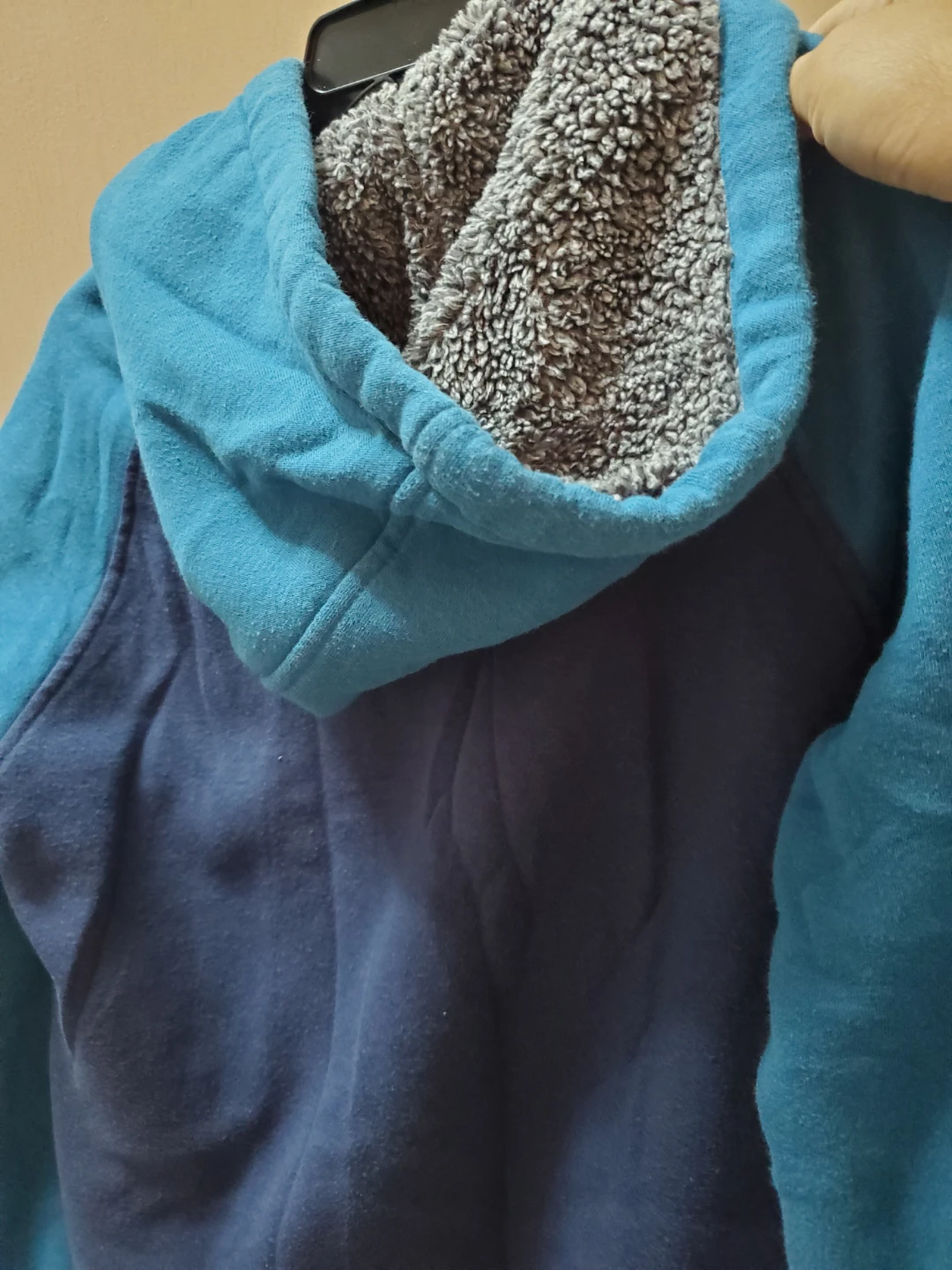 Boy's cozy hoodie - photo 4