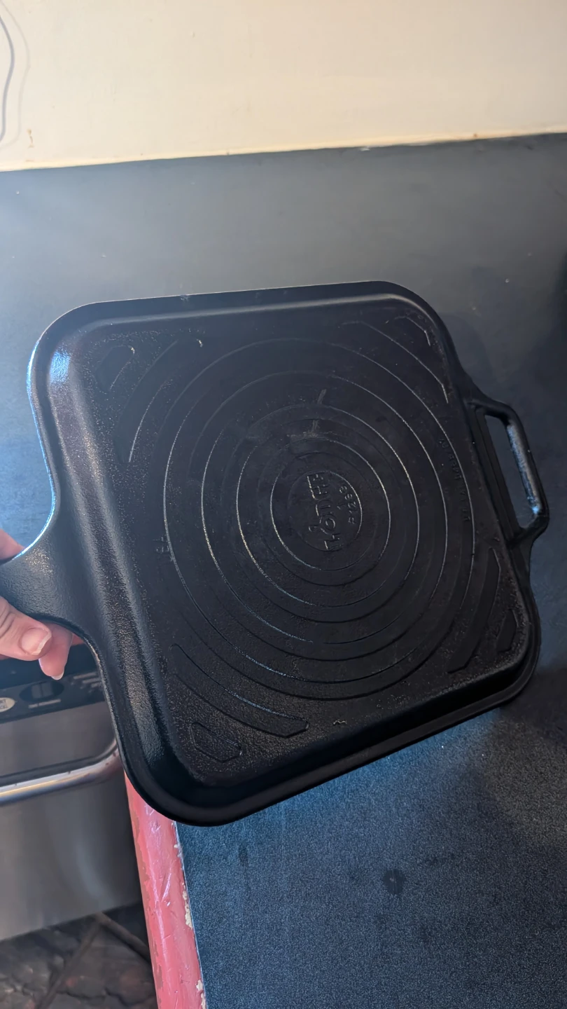 Lodge Square Cast Iron Grill Pan - photo 2