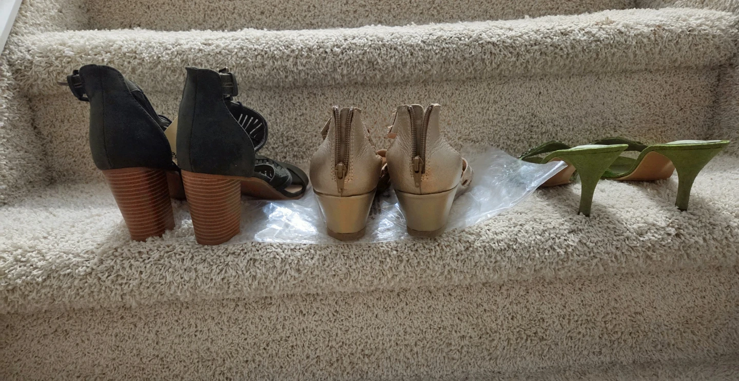 3 pairs of women's sandals - Size 8 - photo 2