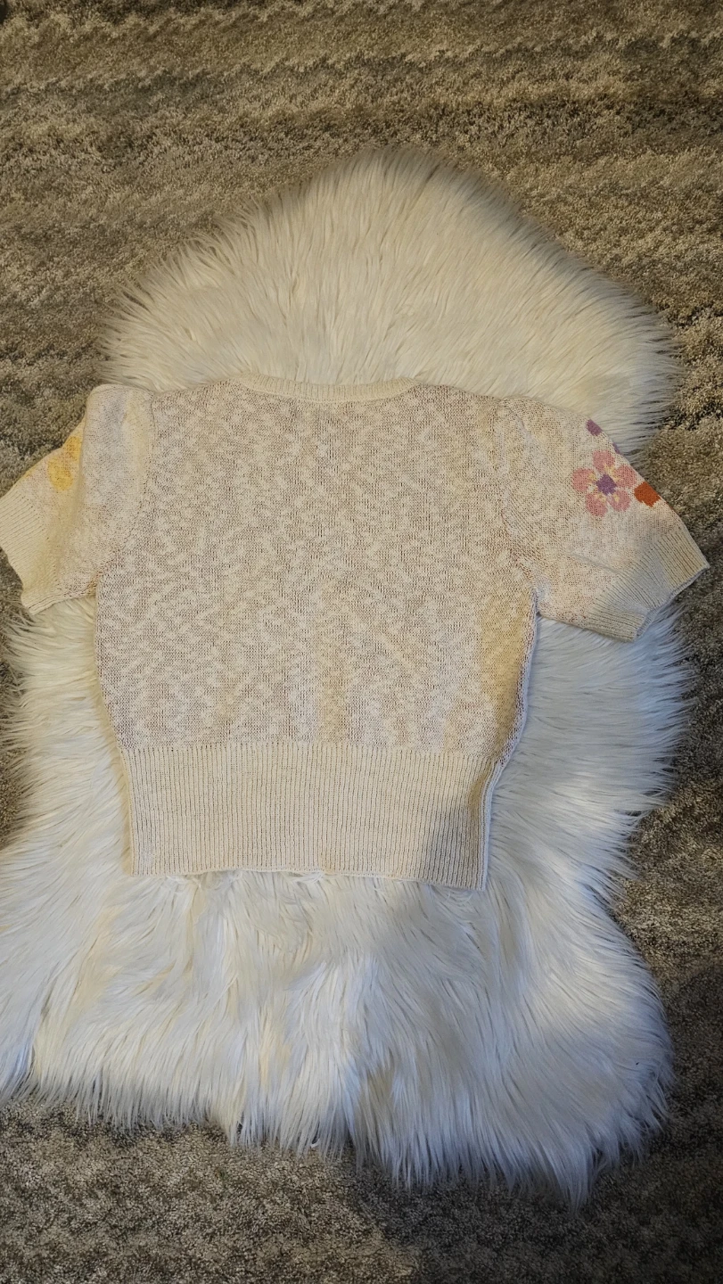 Driftwood Floral Short Sleeve Sweater - photo 4