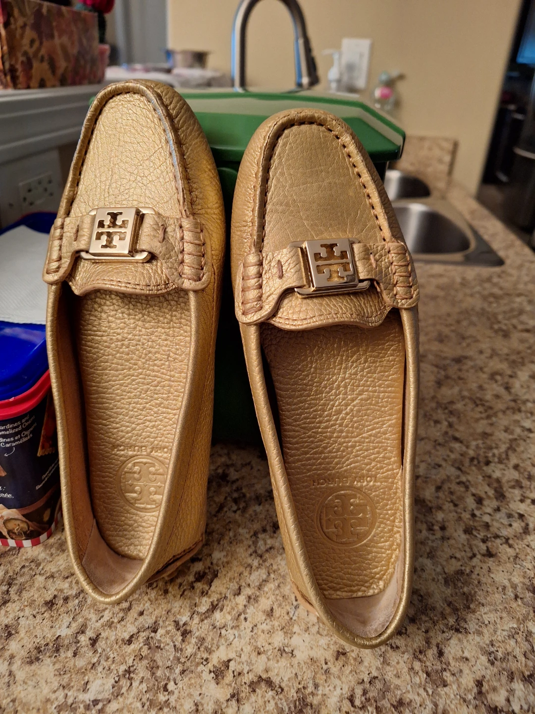 Tory Burch Gold Leather Loafers Size 6.5M - photo 2