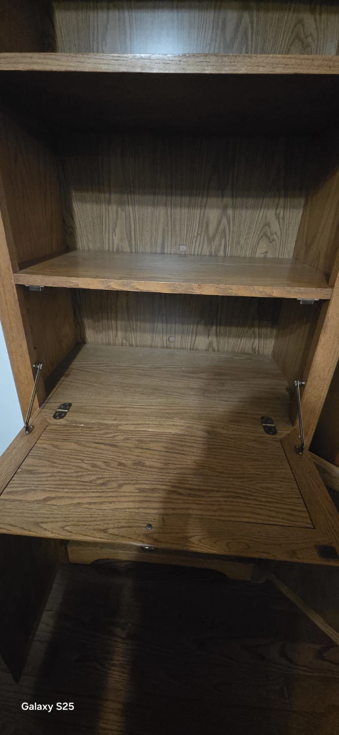Set of Two Oak Shelving Units - photo 4