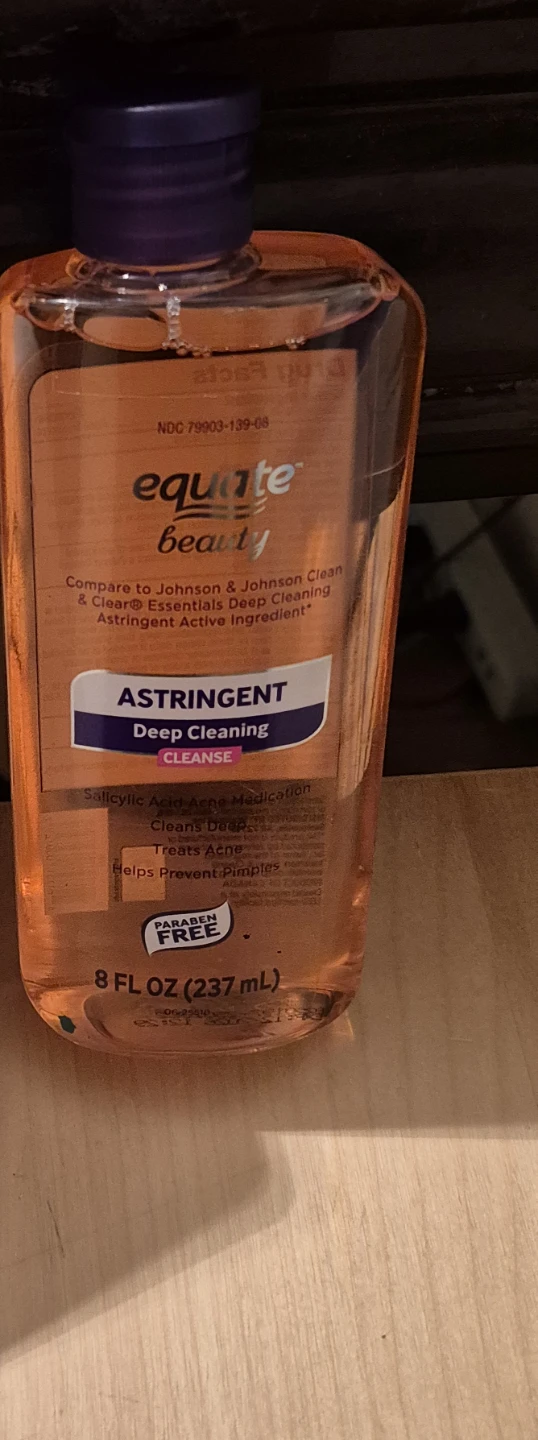 BNIB)Equate Beauty Deep Cleaning Astringent