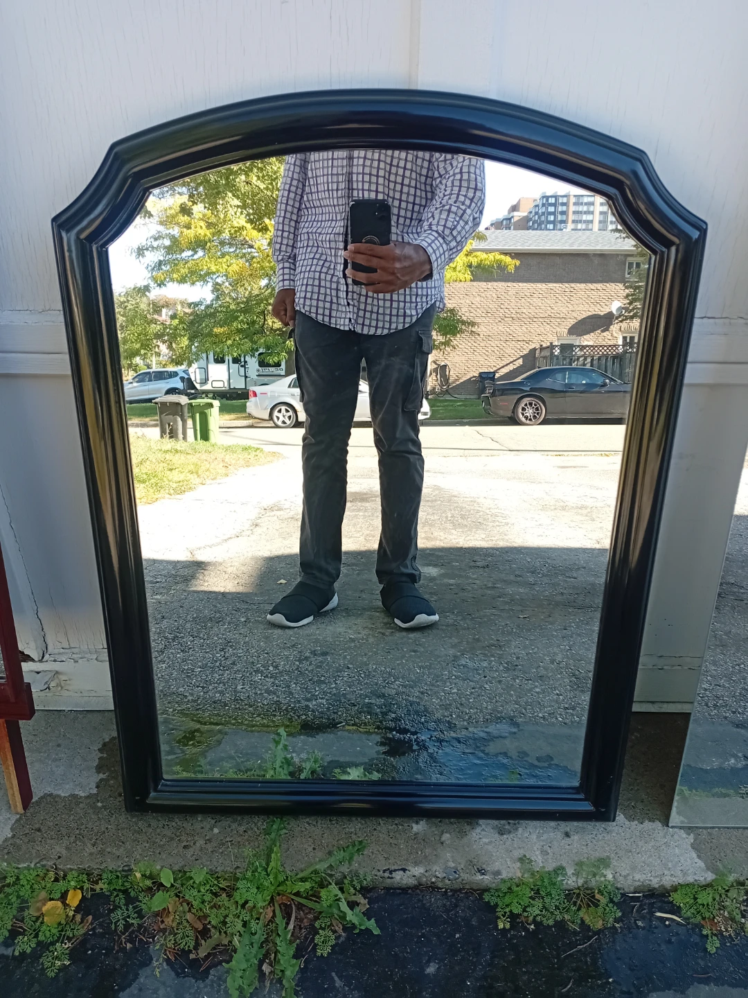 Black arched wall mirror - photo 5