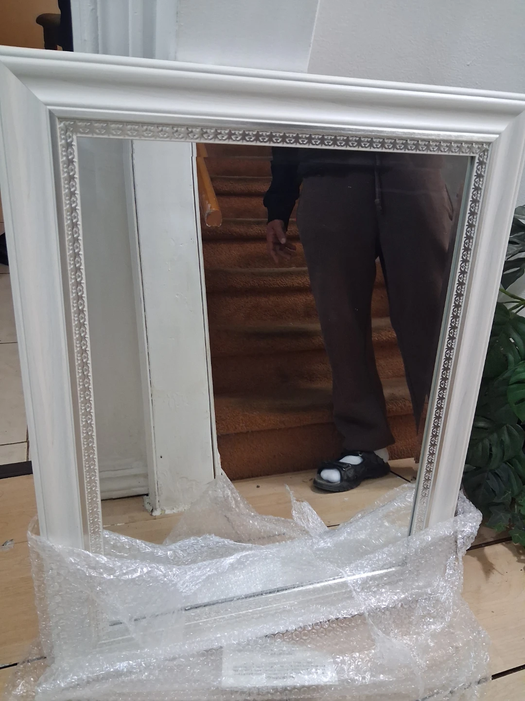 MCS Industries White Woodgrain Mirror - photo 3