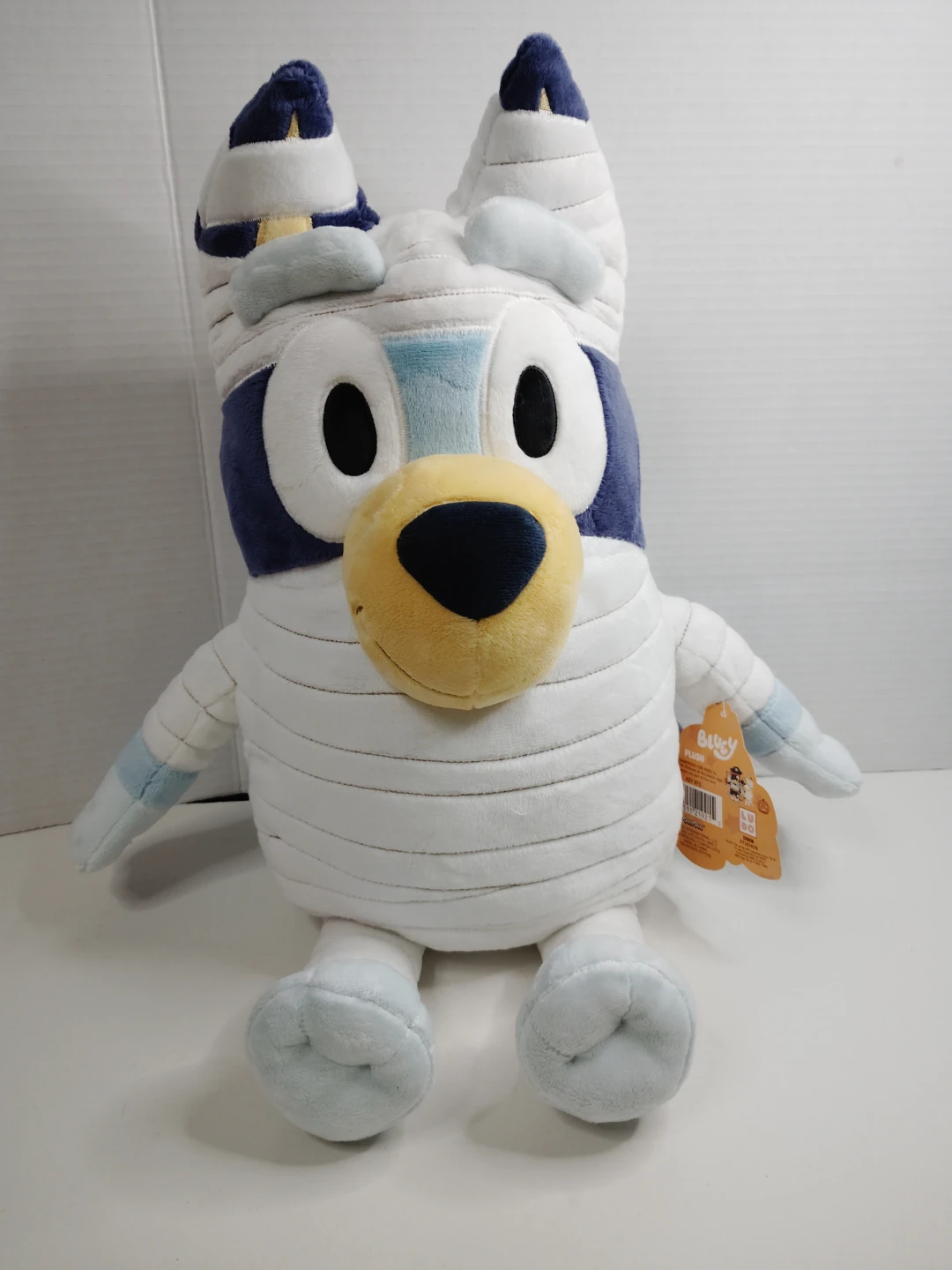 Bluey Mummy Halloween Plush - photo 2