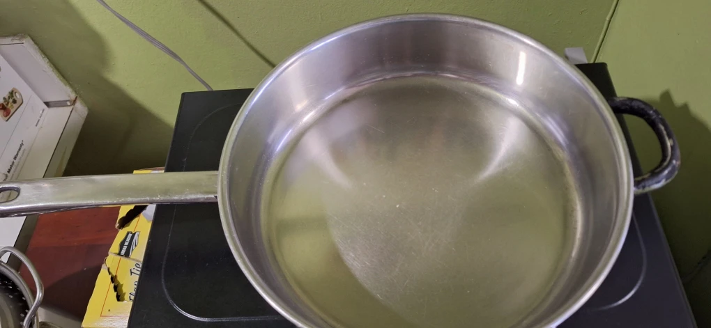 Stainless Steel Frying Pan with Lid - photo 3