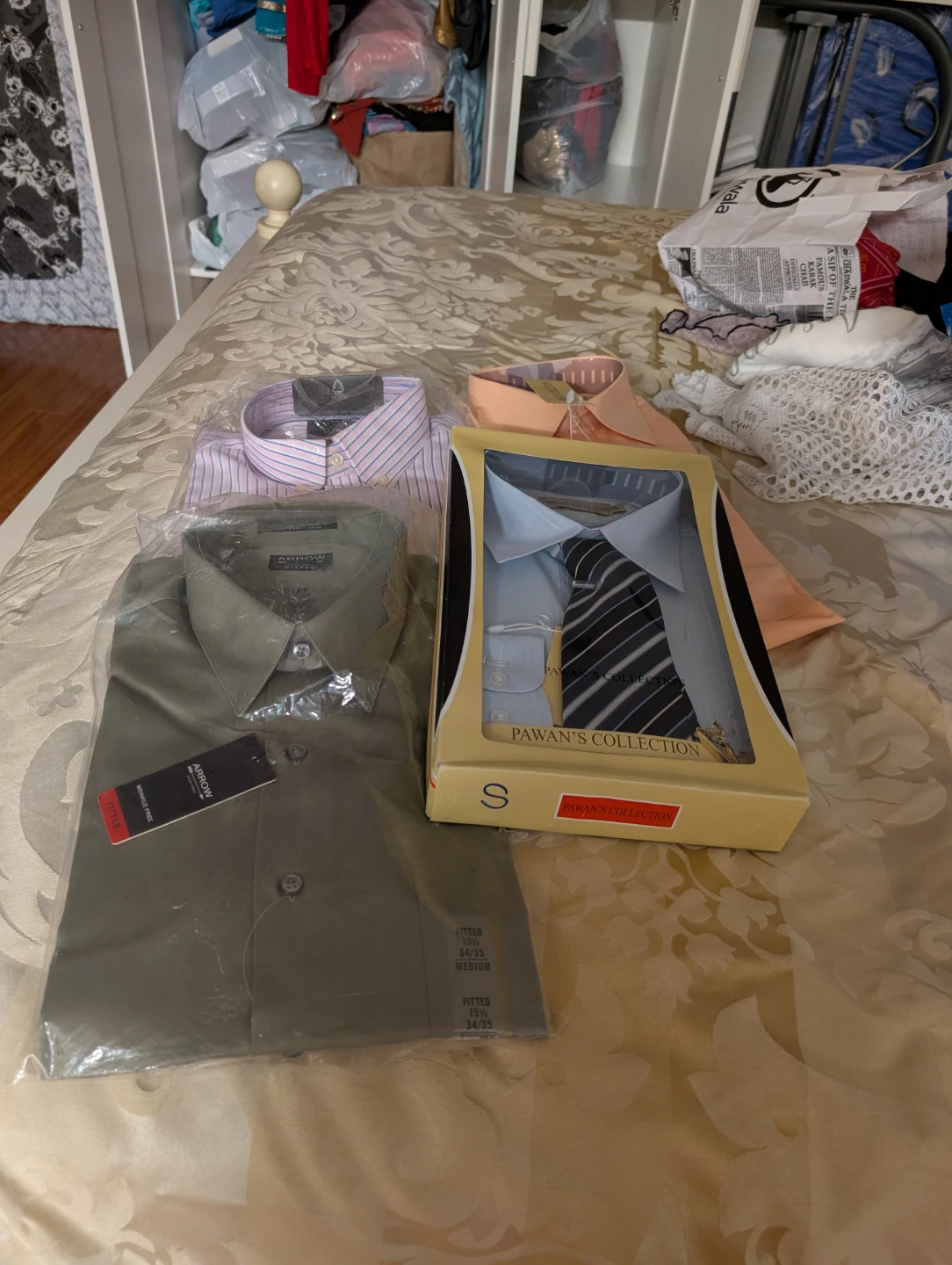 Pawan's Collection Dress Shirt and Tie Set$25 for 4