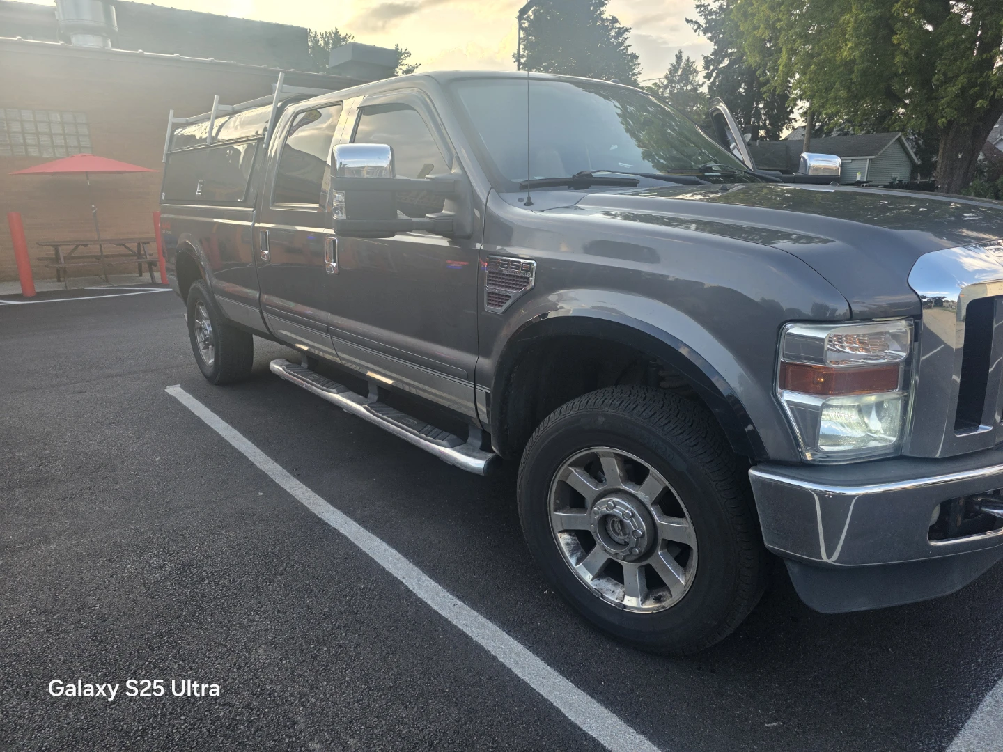 Ford F-350 Super Duty Truck Lariat 6.4 - photo 5