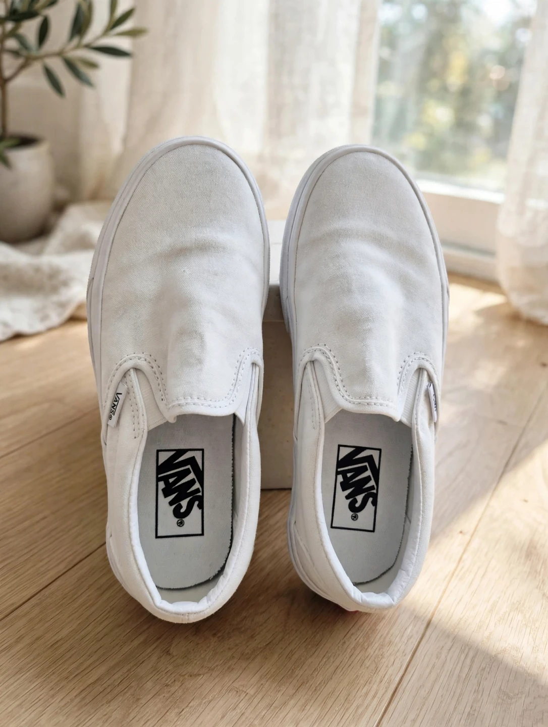 Vans Classic Slip-On True White Shoe - photo 2