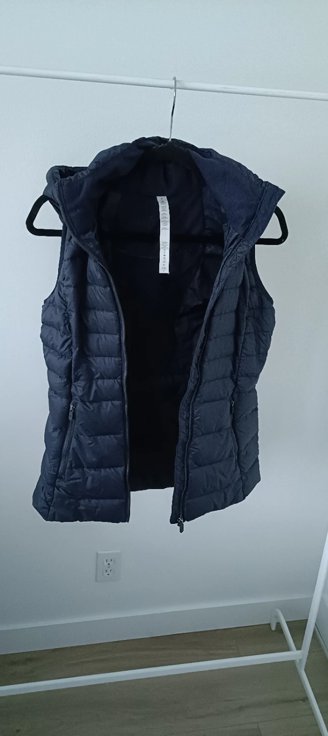 Lululemon Down Puffer Vest Navy Size 4