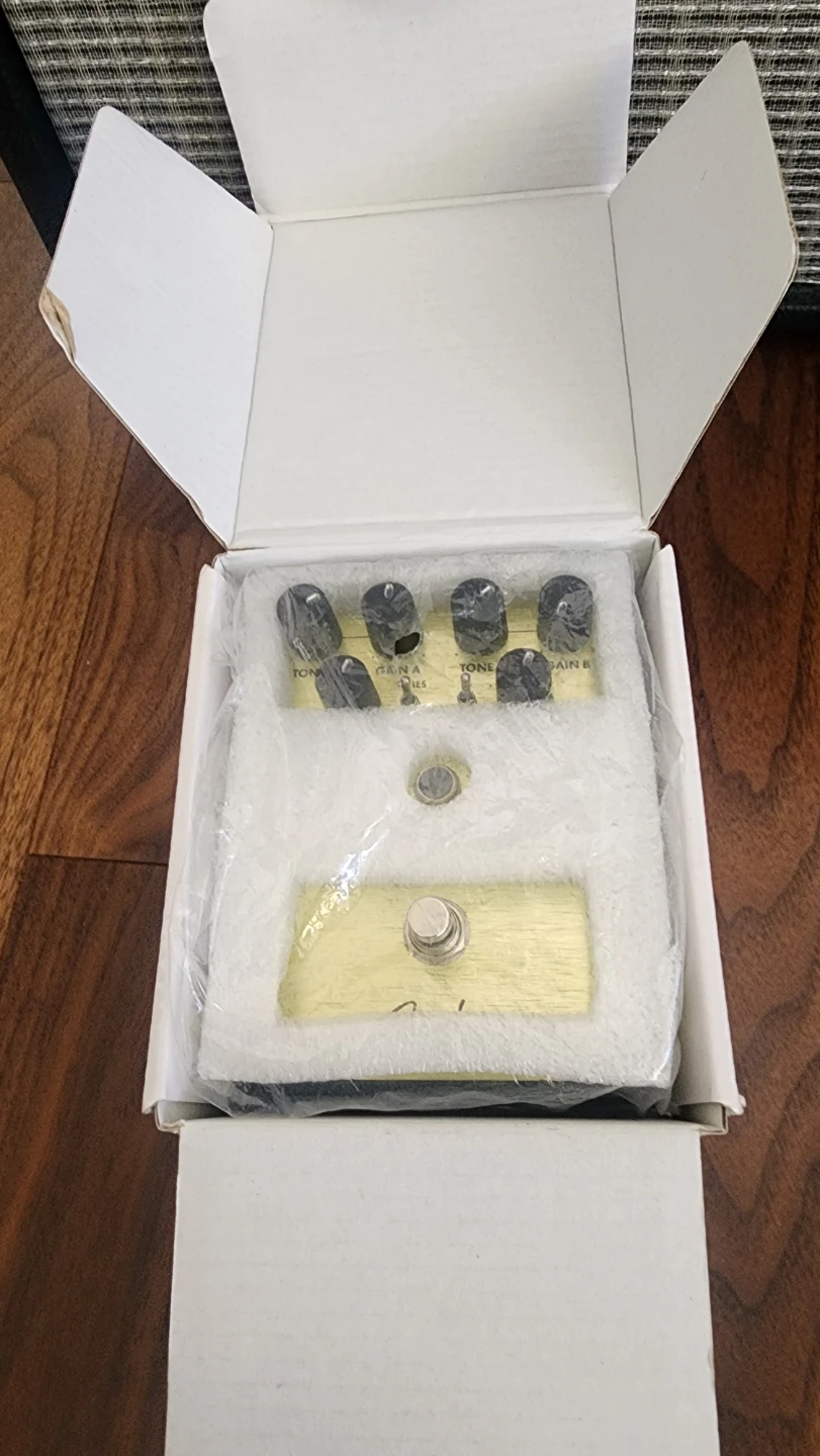 Fender Pugilist Distortion Pedal - photo 2