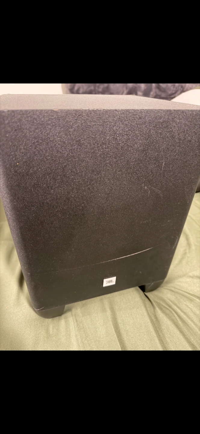 JBL Soundbar and Wireless Subwoofer System - photo 2