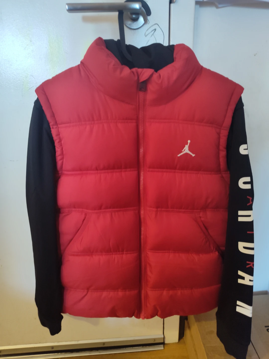 Jordan Puffer Sleeve Jacket