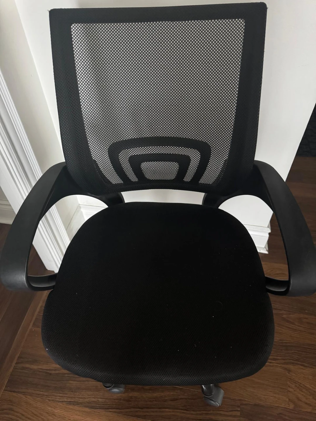 Black Mesh Office Chair - photo 4