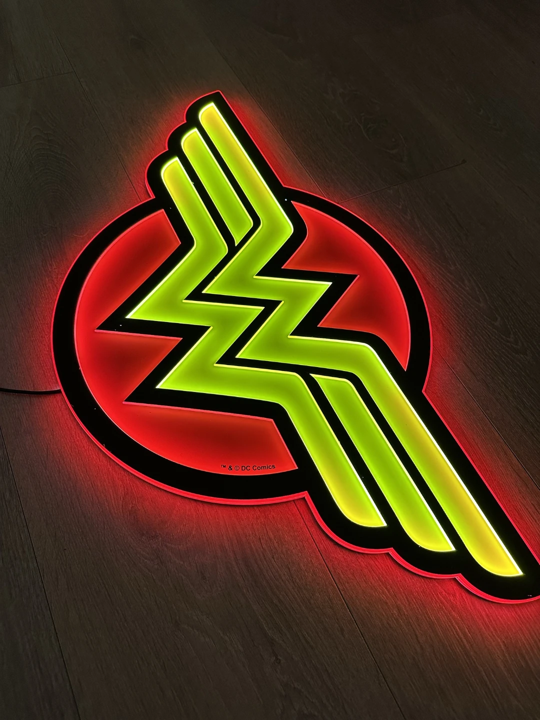Wonder Woman LED Wall Light