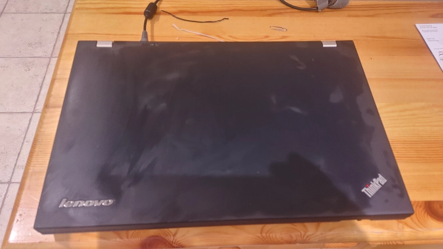 Lenovo ThinkPad T520 Laptop - photo 4