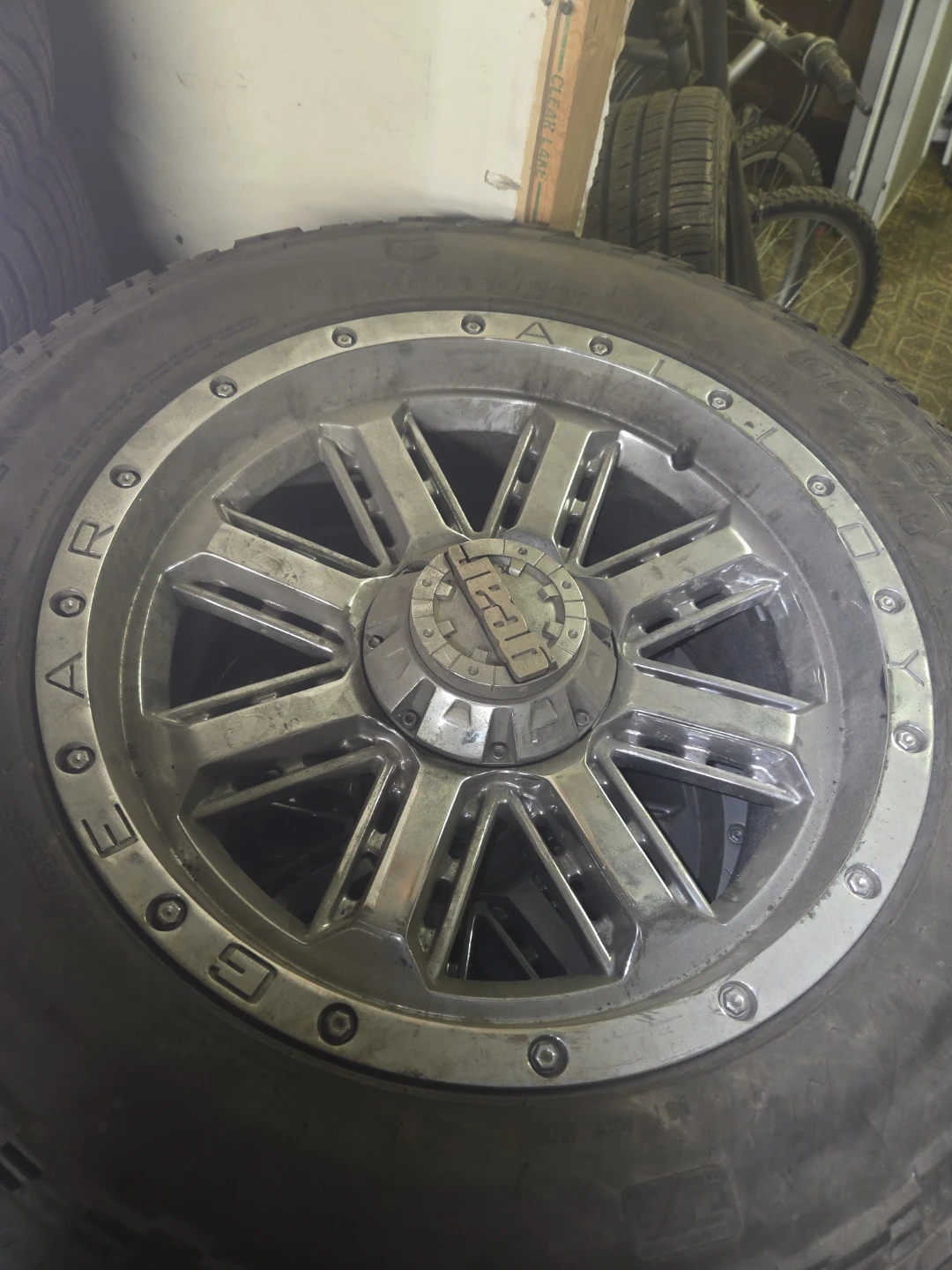 Set of 4 tires - photo 3
