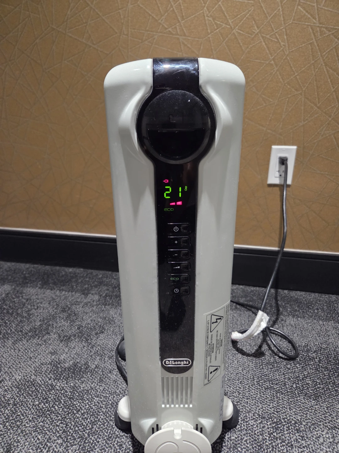 DeLonghi Digital Oil-Filled Radiator Heater
