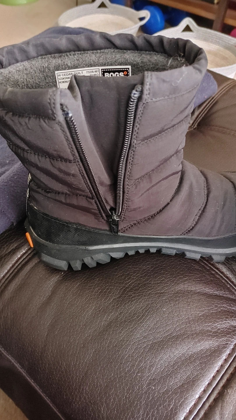 BOGS womens winter boots Size 9.5 - photo 4