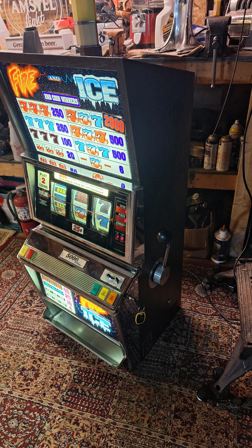 Slot machine Bally - photo 2