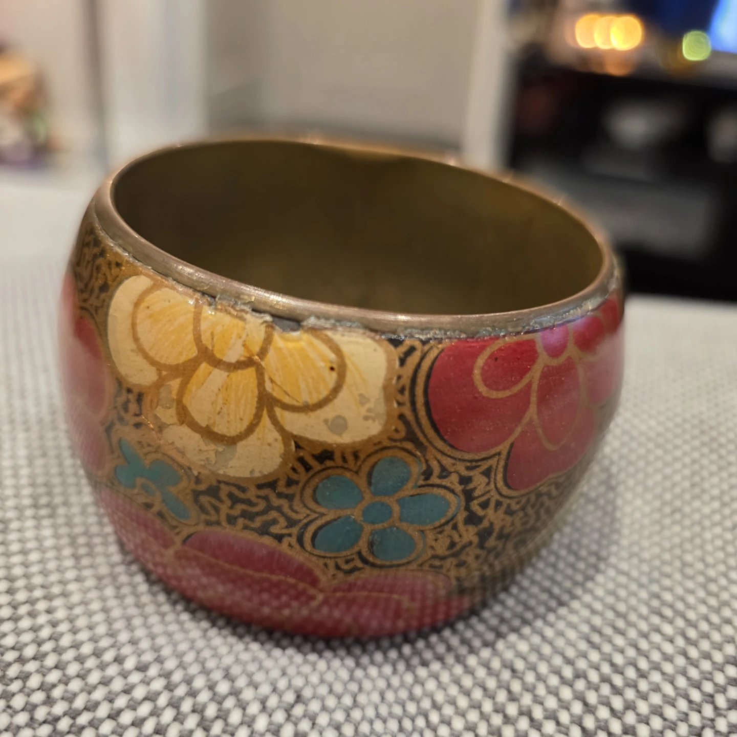 Vintage Floral Bangle Bracelet - photo 3