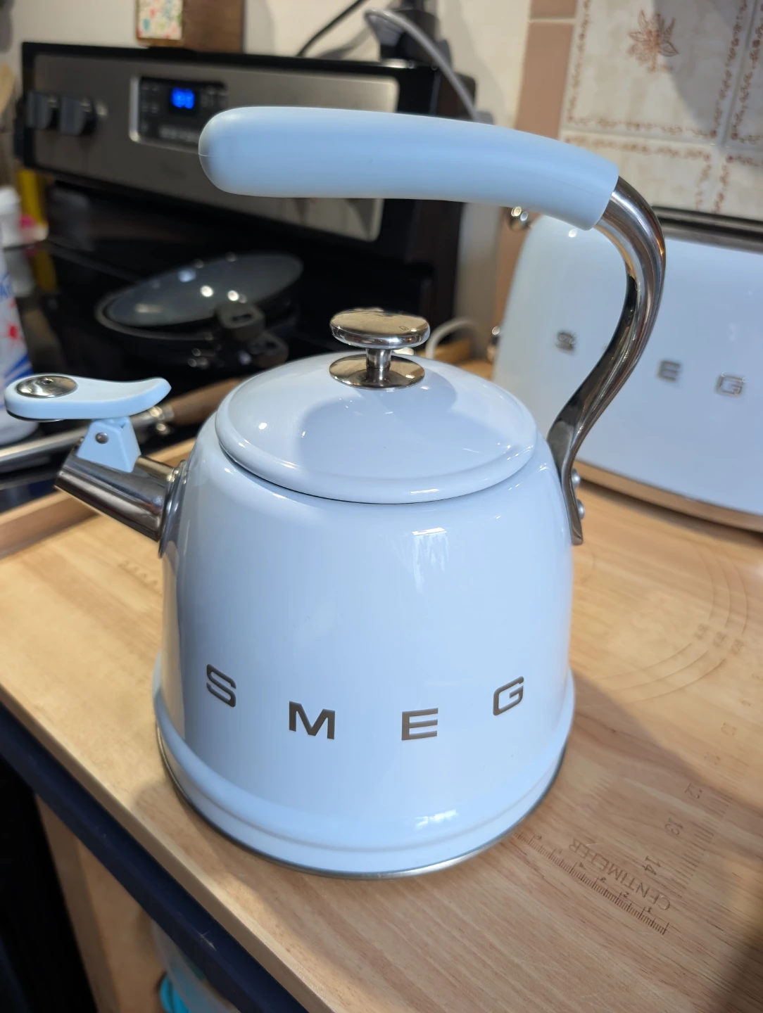 Smeg Whistling Kettle - photo 2