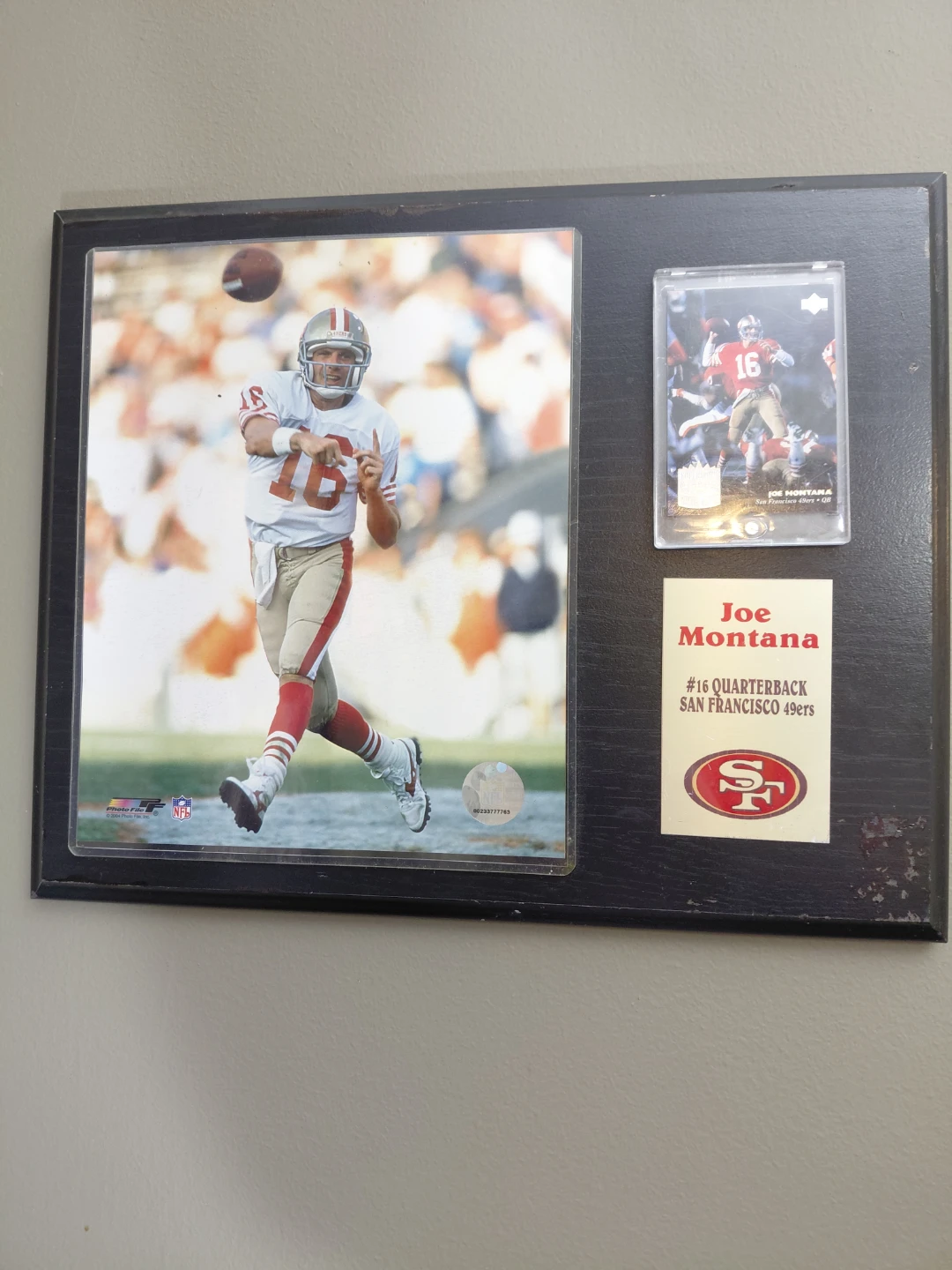 Joe Montana San Francisco 49ers Framed Photo and Card