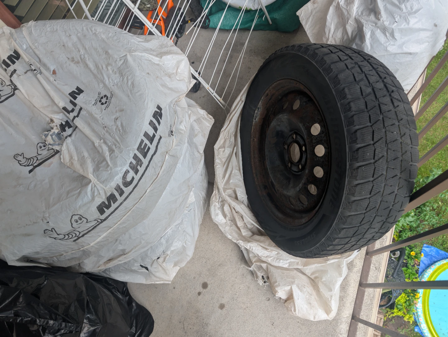 Bridgestone 235/55R17 Winter Tire - photo 4