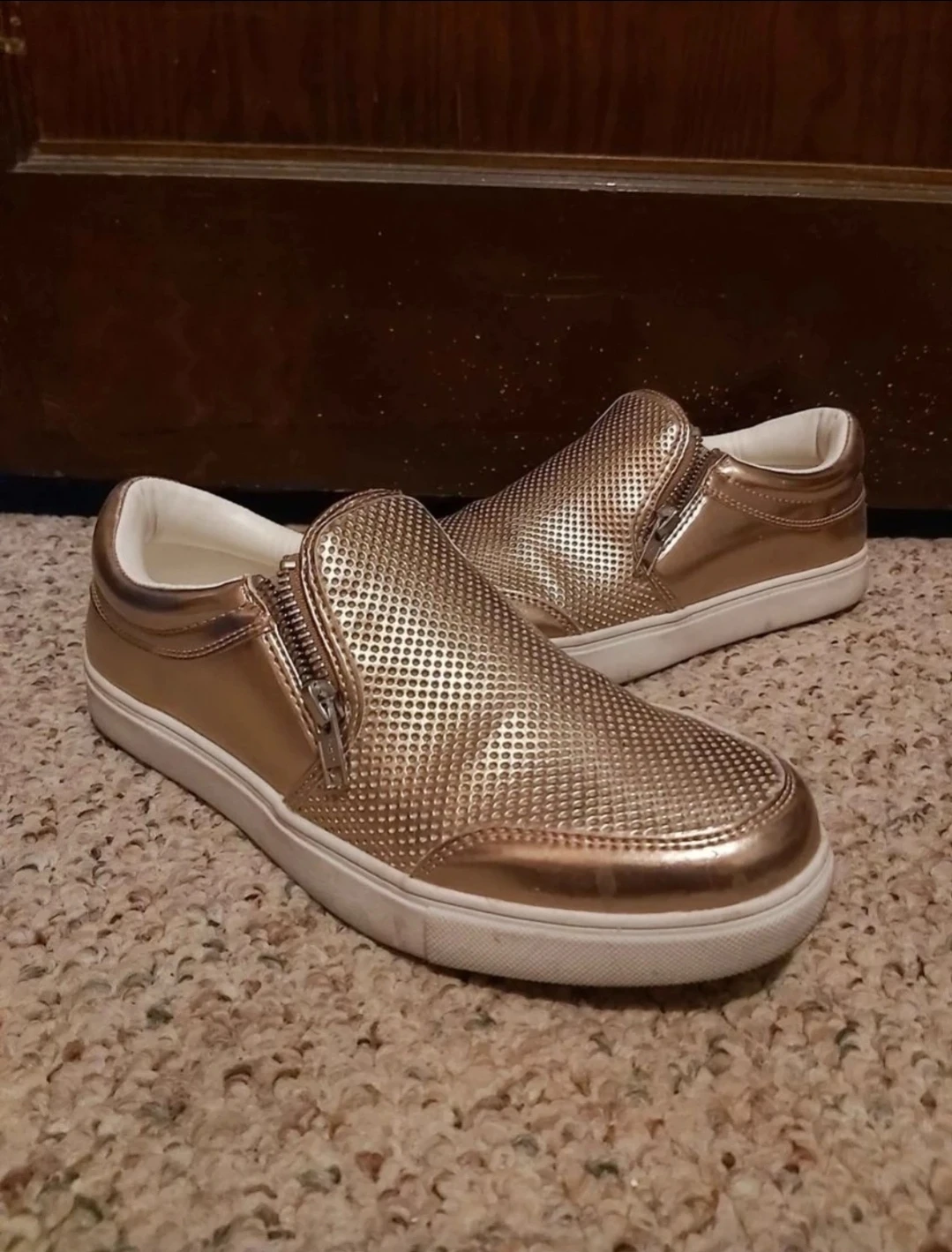 Rose Gold Shoes, Size 8.5 Women's
