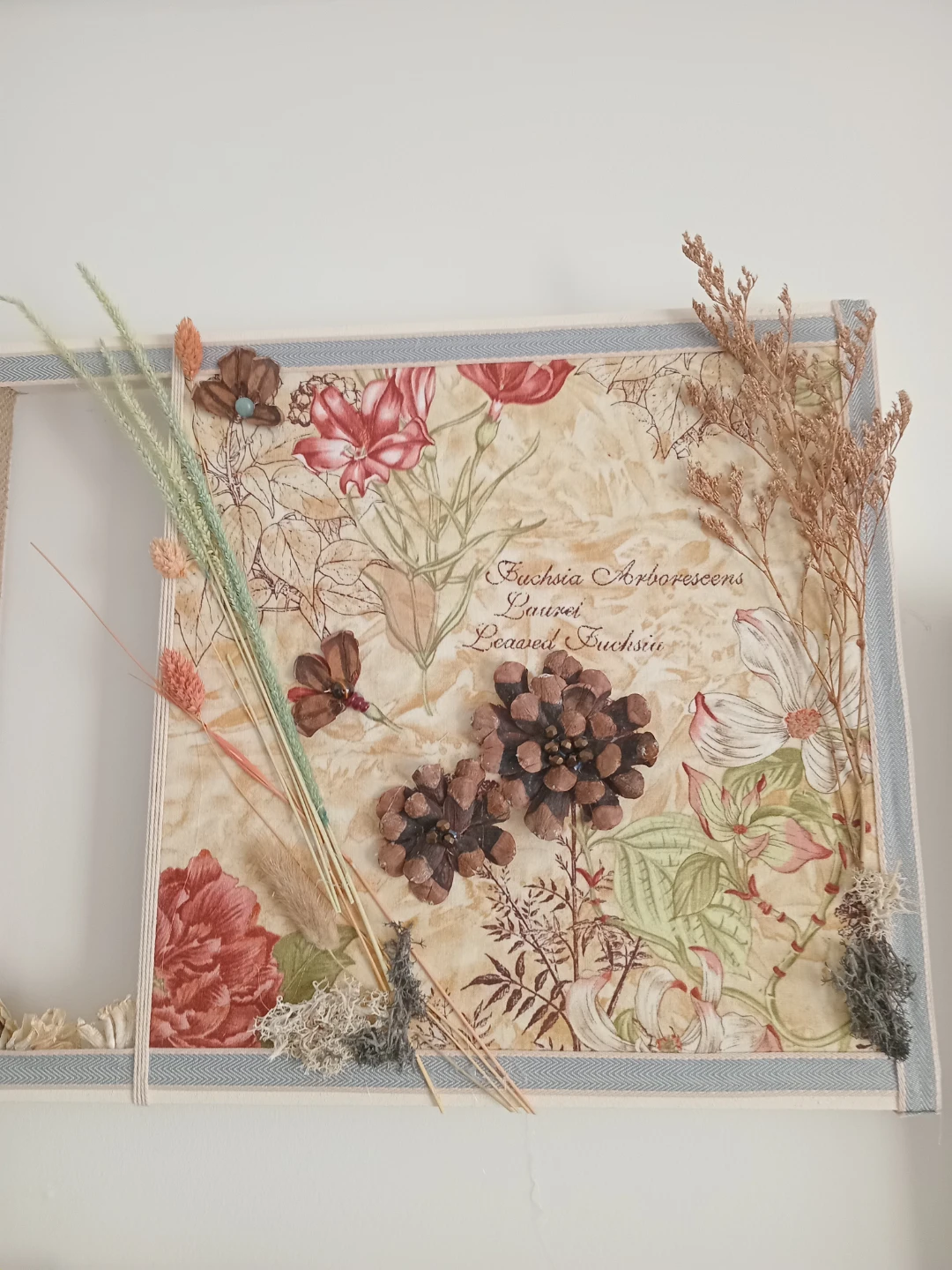 Botanical Dried Flower Wall Art Triptych - photo 2