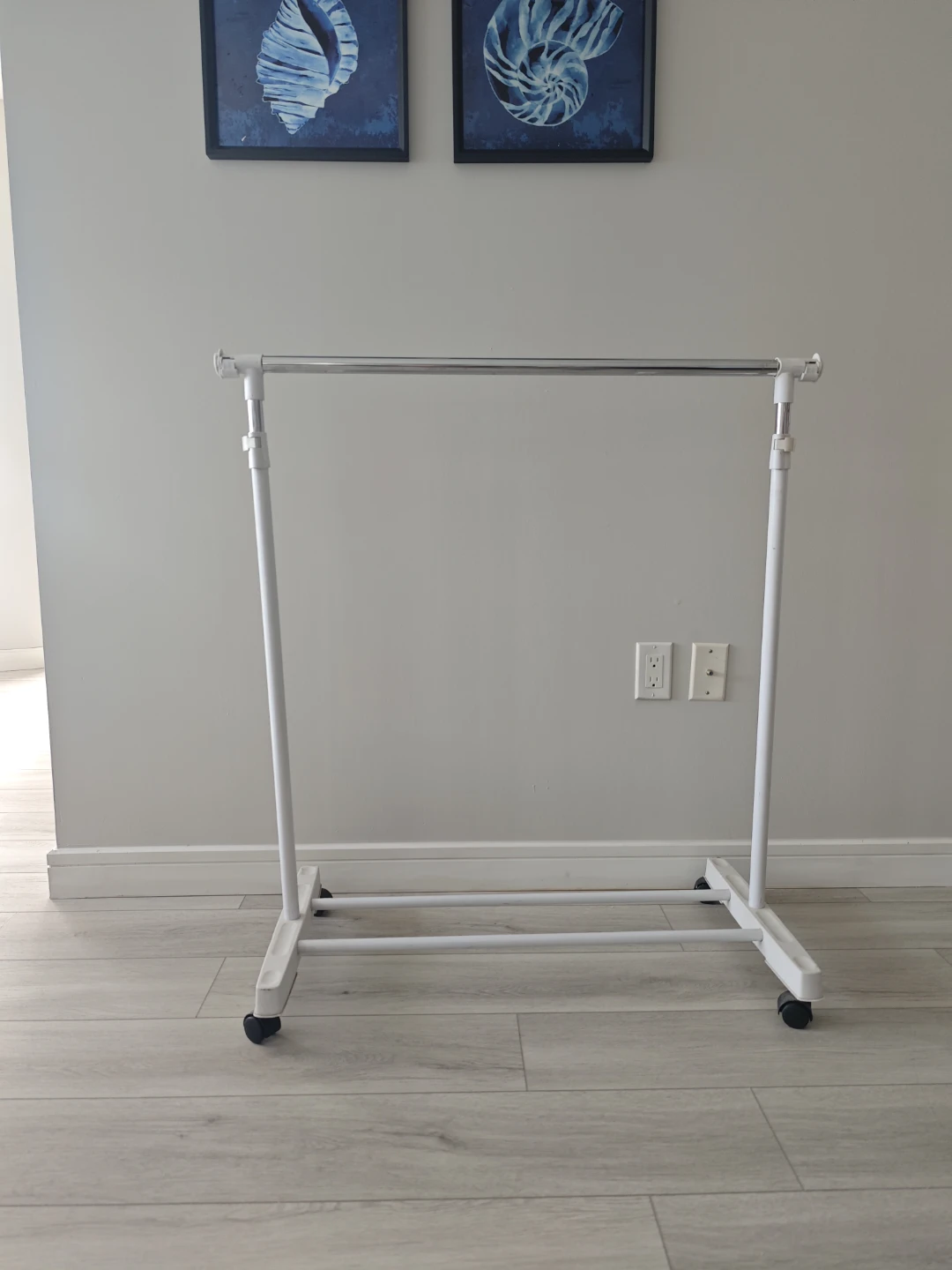 Adjustable Rolling Garment Rack - photo 3