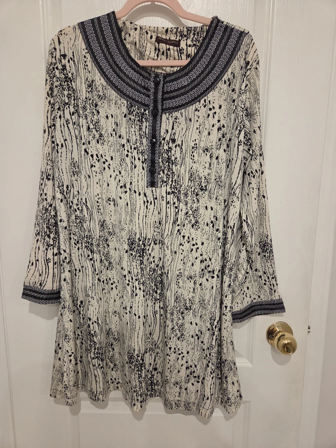 Pretty Long Top