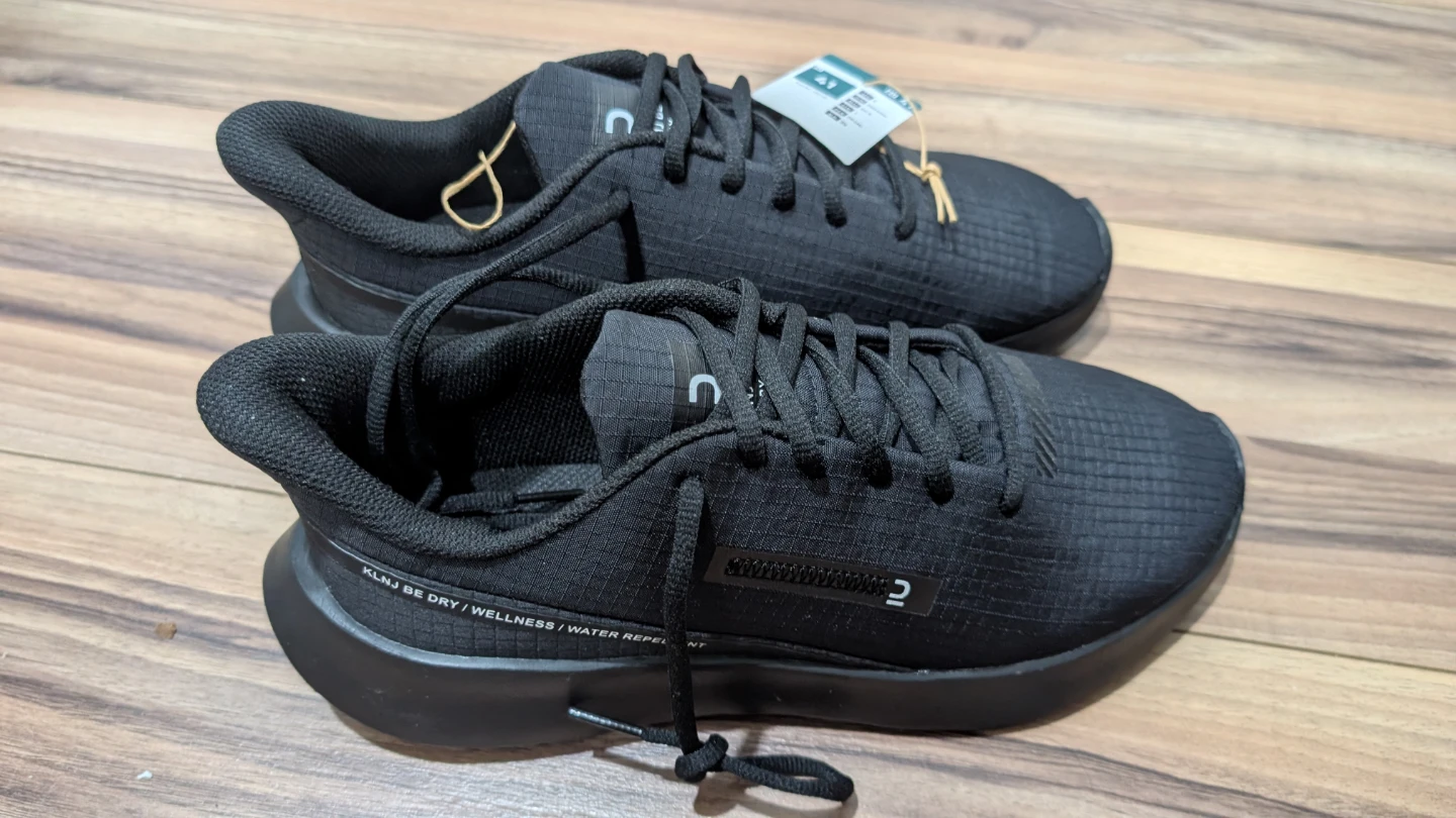 KLNJ Water-Repellent Sneakers Black EU 41