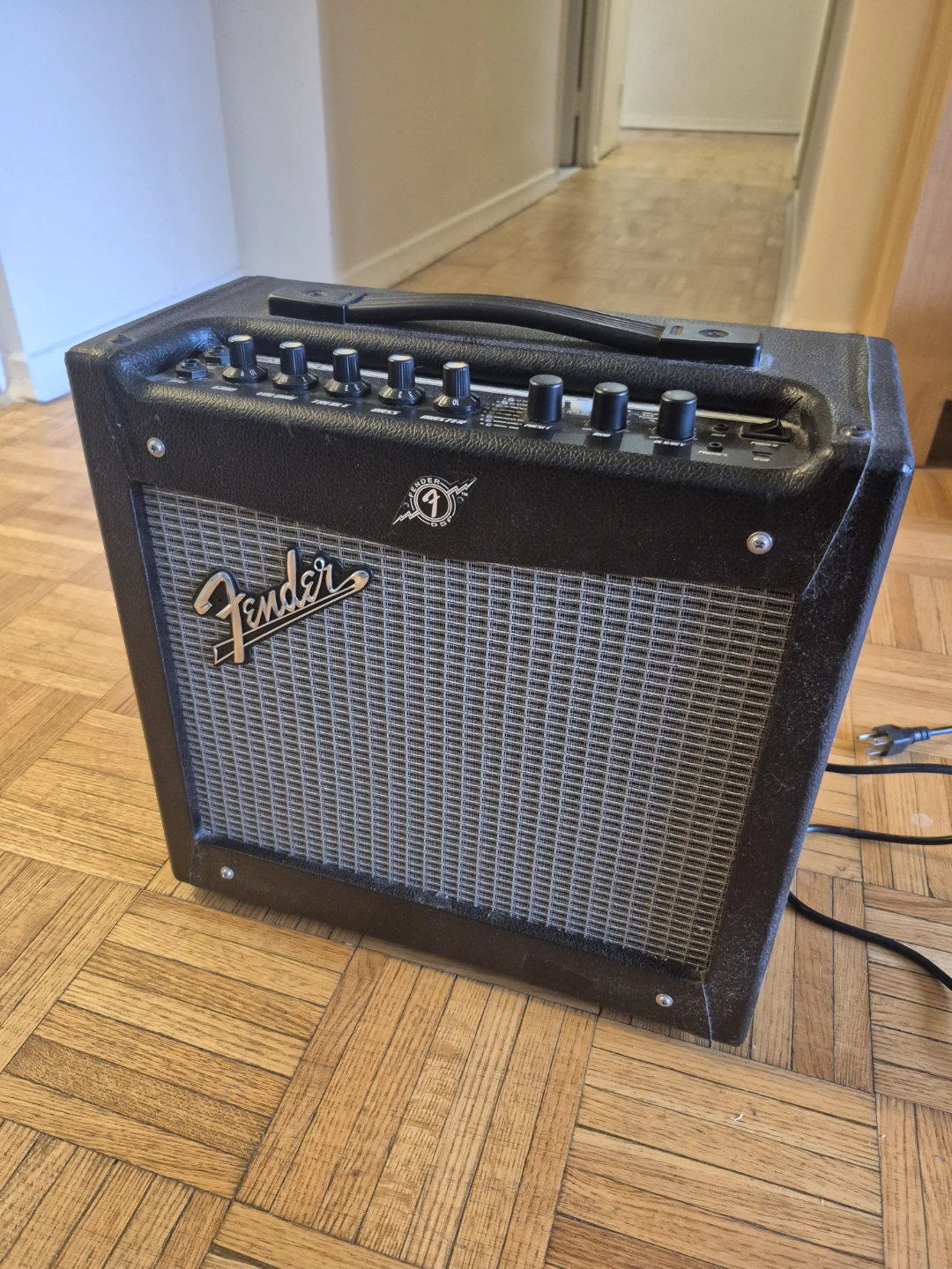 Fender Mustang I v.2 Guitar Amplifier