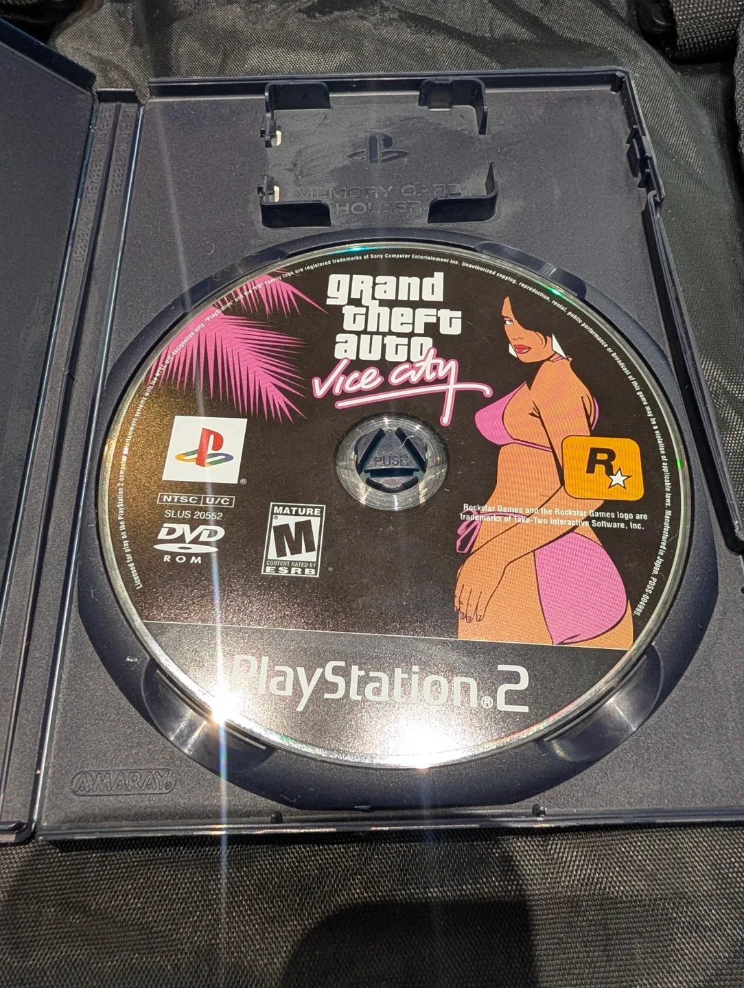Grand Theft Auto Vice City for PlayStation 2 - photo 2