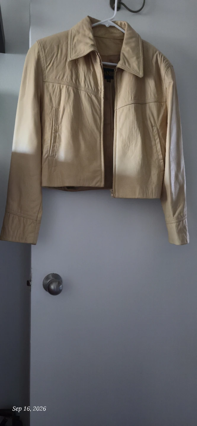 Danier beige leather jacket