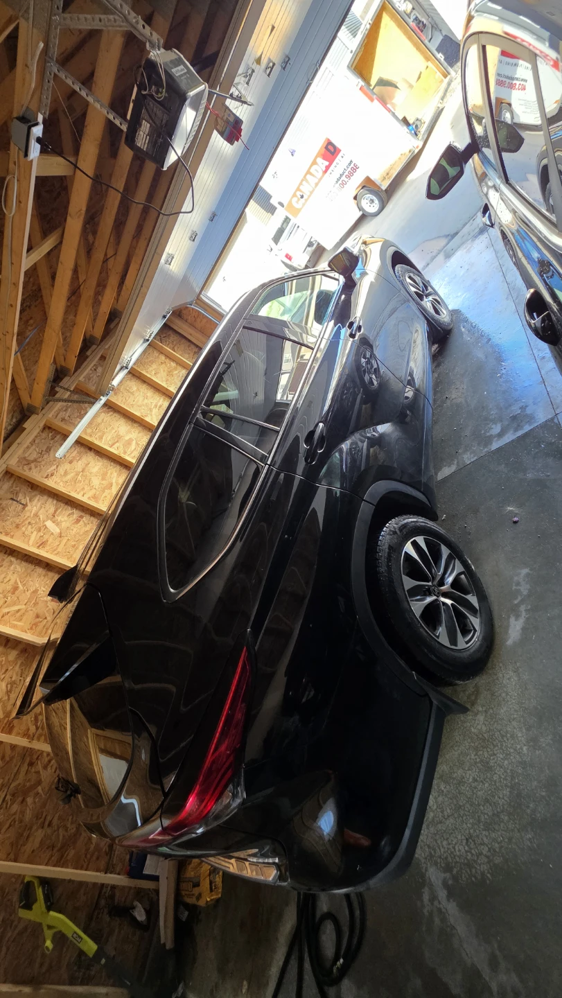 Toyota Highlander XLE AWD - photo 2