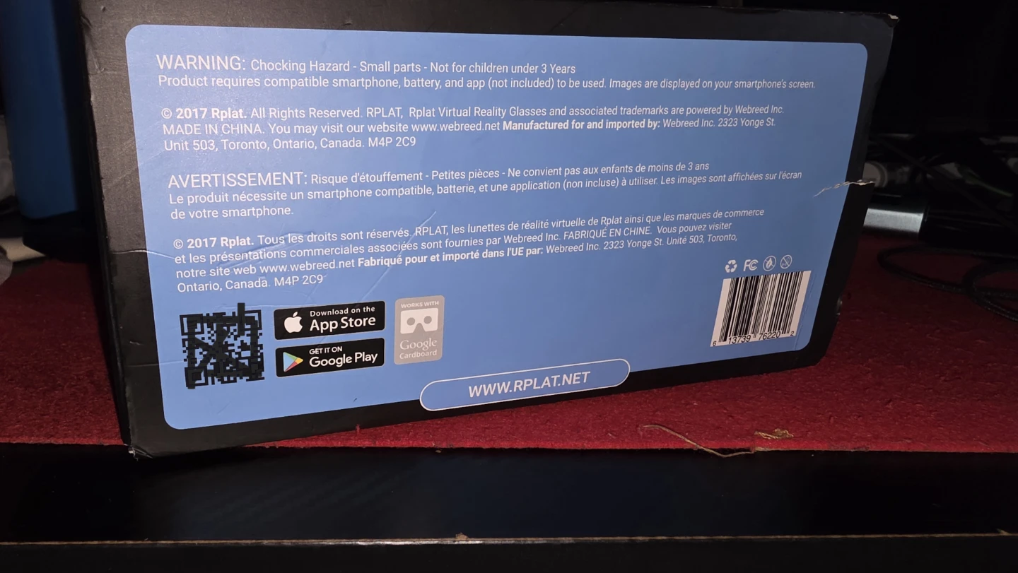Brand new in box VR headset with a one-handed controller. - photo 3