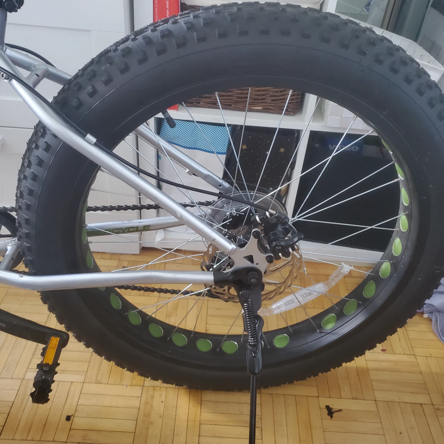 Supercycle Fat Bike Silver and Green - photo 3